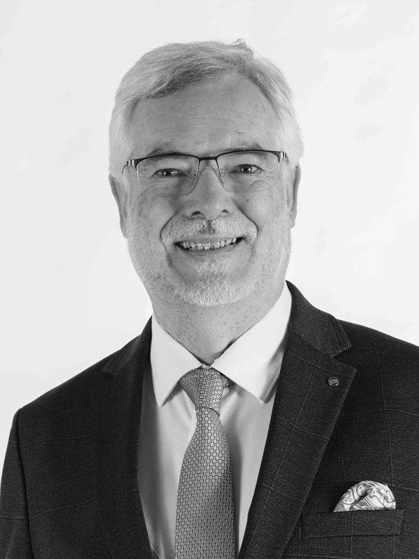 Prof. Elmar Kuhn